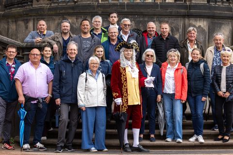 Die Brühler Delegation bei der Stadtführung mit August dem Starken