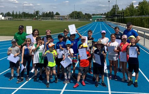 Gruppenfoto mit allen Teilnehmern