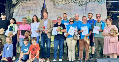 Die fleißigsten Radlerinnen und -radler auf der Festbühne